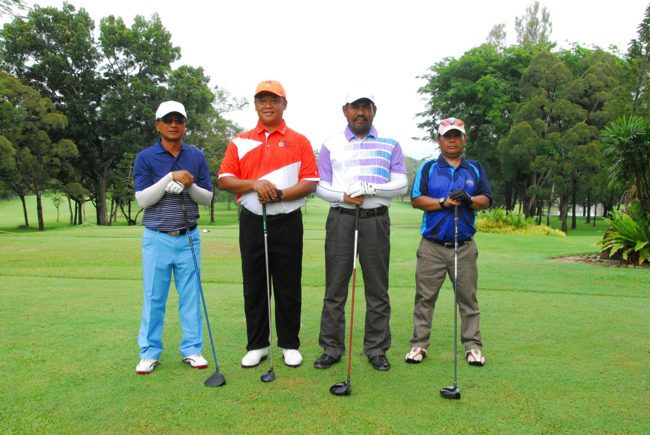 PRO15 157 GOLF DSC 0280.JPG